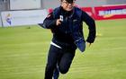 中国足球小将闪耀欧洲赛场勇夺冠军，央媒高度评价足协却保持沉默，民间青训模式异军突起开辟全新发展赛道引发广泛关注